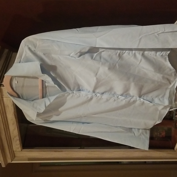 Shirt - Picture 3 of 3